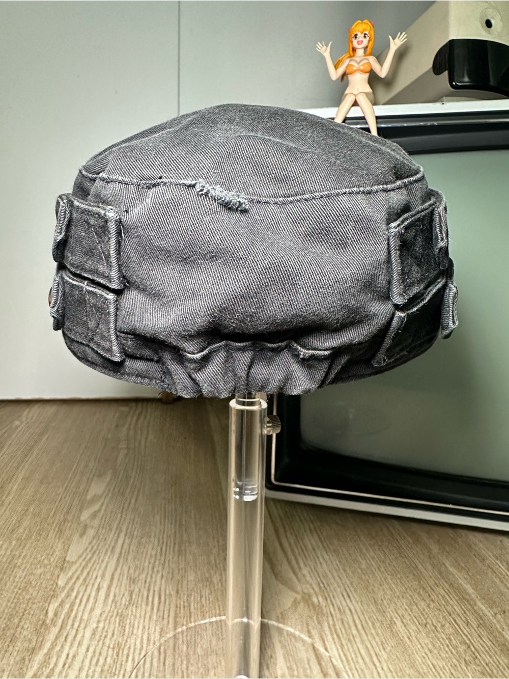 Y2K Roxy Military-Style Cadet Cap - Picture 3 of 11